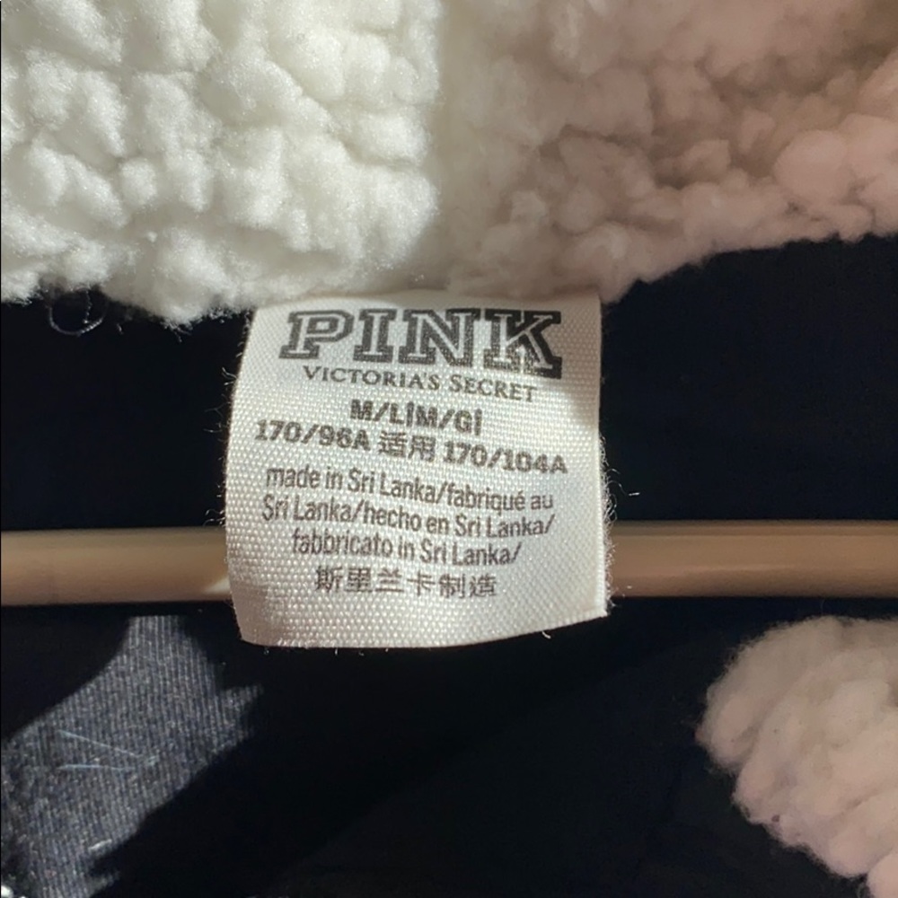 Jacket - Picture 3 of 4